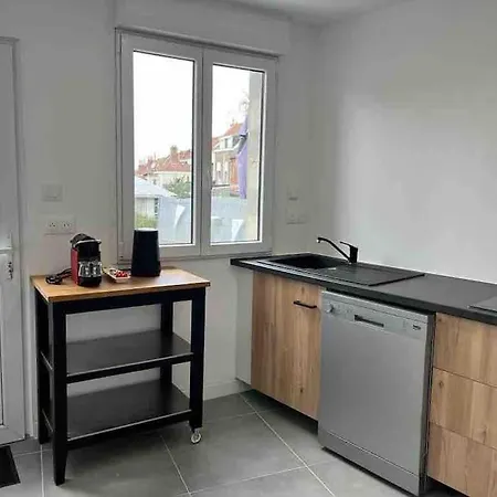 Maison Neuve 5 Personnes Proche Centre Appartement *