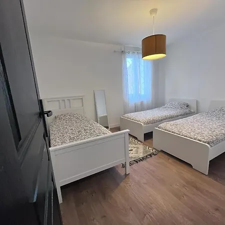Maison Neuve 5 Personnes Proche Centre